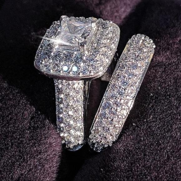 NEW 925 STERLING SILVER PRINCESS HALO RING SET, CUTE RING, SHINY RING. - Picture 2 of 8